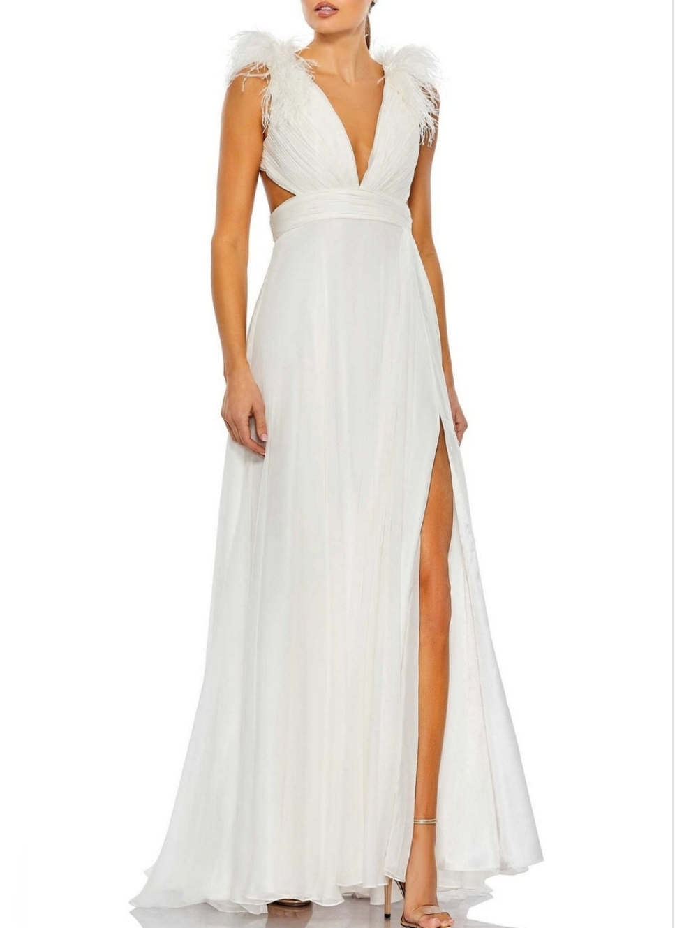 Mac Duggal 68113 White Plunge Ostrich Feather A-Line Corset Back Gown 6 NWT